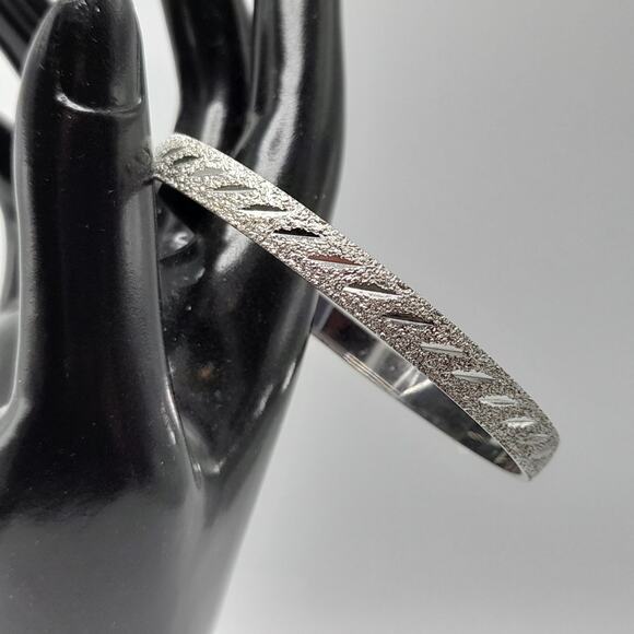 Vintage Monet Bangle Bracelet, Rhodium Plated, Silver Tone, 7 7/8" - Picture 4 of 9
